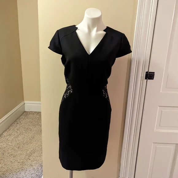 Robe Noire Taille 8 De Marque Tahari Arthur Levine - Occasion En Très Bon état